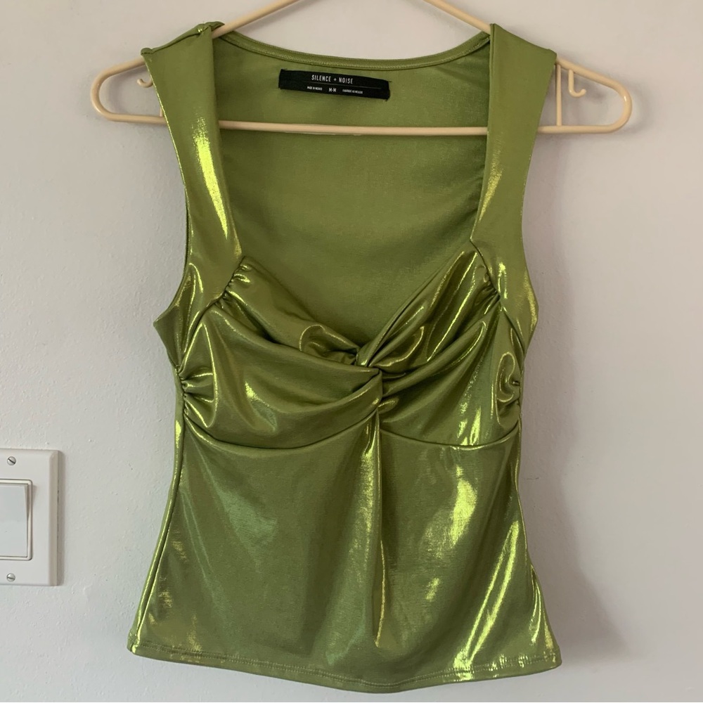 Silence + Noice Green Suri Twist Front Tank Top Shimmer Women’s Medium M